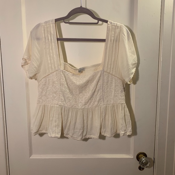 American Eagle Outfitters Tops - American Eagle Blouse, Large